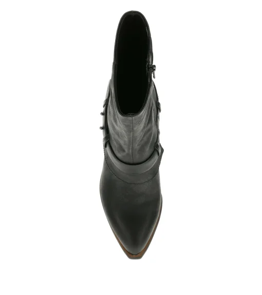 Baretraps Yamura Midi Boot