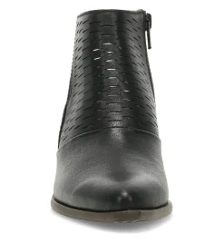 Baretraps Yangley Block Heel Bootie