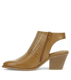 Baretraps Yangley Block Heel Bootie