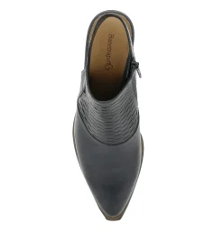 Baretraps Yangley Block Heel Bootie