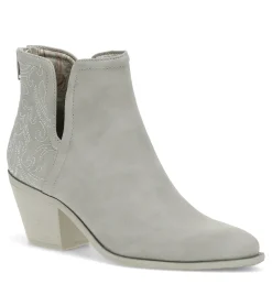 Baretraps Yara Block Heel Bootie